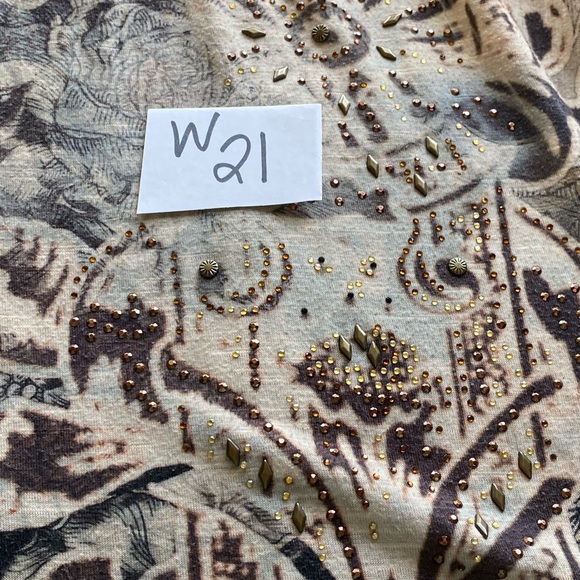 W-21 B.L.E.U. Black & Cream Floral  & Sequin Short Sleeve Blouse Size M - Picture 13 of 16